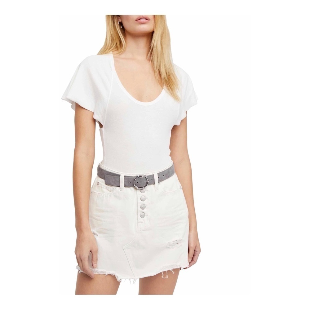 Free People Ivory/White Cotton Denim Mini Skirt Sz. 8  Sz. M Sz. 29